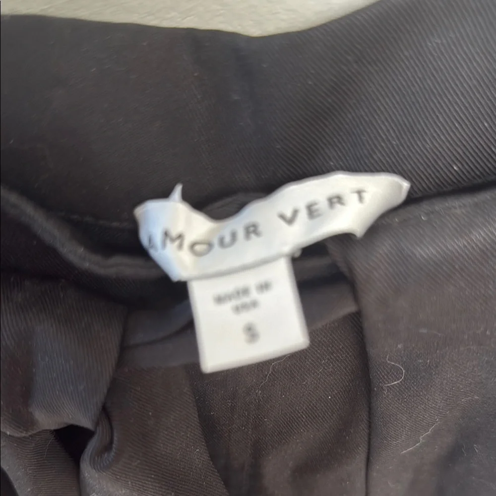Amour Vert Black Tie-Waist Trousers - Picture 2 of 5